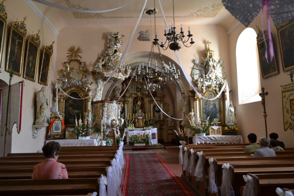 parafia brożec wnętrze kościoła św jakuba