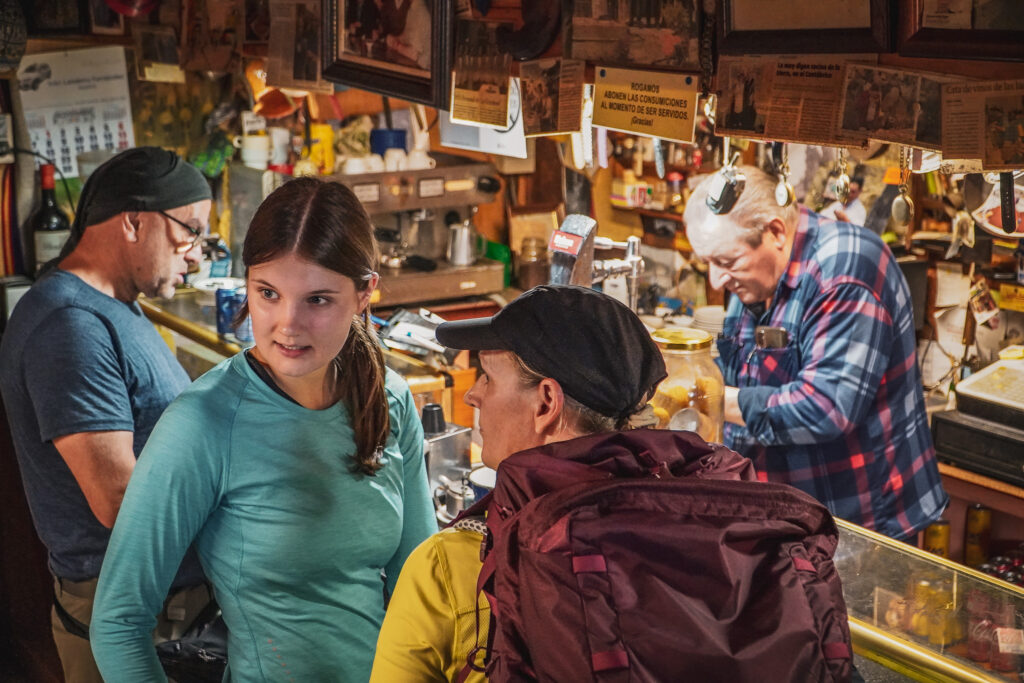 ETAP 7 Camino Primitivo - Grandas de Salime - Fonsagrada - pierwszy bar w Galicji